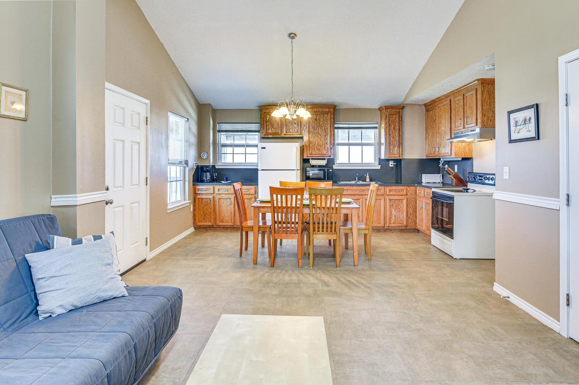 Crystal Beach Home With 2 Grills Walk To Shore! Eksteriør billede