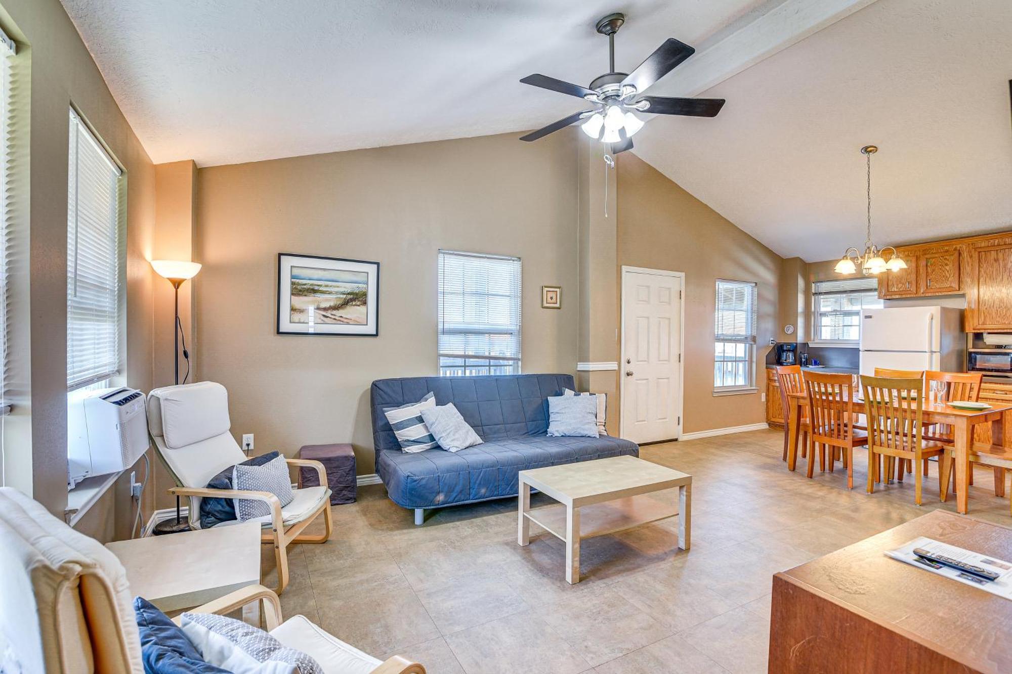 Crystal Beach Home With 2 Grills Walk To Shore! Eksteriør billede